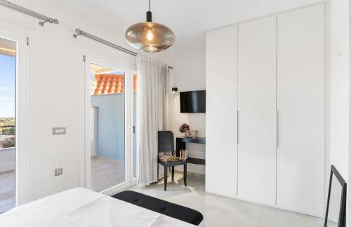 Annasa Fine Living Villa Suites - Photo 32