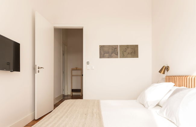 The Visionaire Apartments - Photo 51