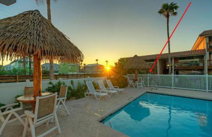Beach Boardwalk Access Pool + Remodeled Interior Tropical Haven by Avantstay - Photo 52
