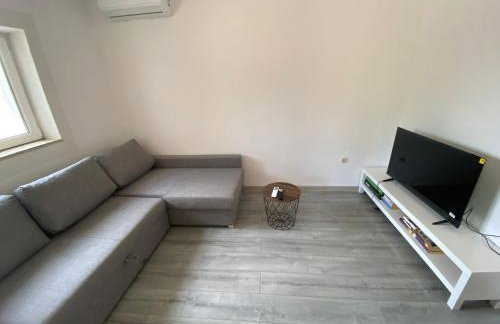 Apartment MiA with WIFi and private garden - Photo 5