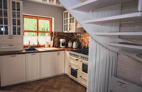 Przystanek Jeziorna 49 - Foto 42