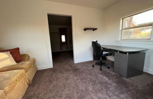 Queen and Duke Cottage - Photo 19