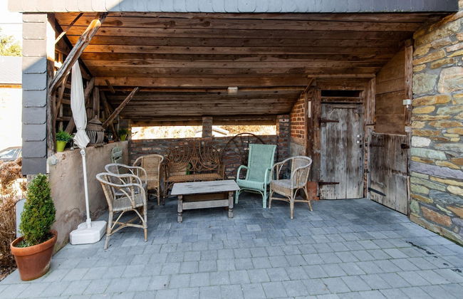 Holiday Home in Vielsalm With Bubble Bath - Photo 18