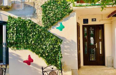 Luxury Villa Minerva Gardens - Photo 3