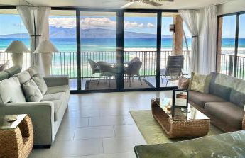 Oceanfront Remodeled-30 Feet to Ocean-Central AC-Highly Sought After - Foto 12