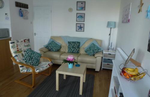 Brambles Chine 209 Self Catering Holiday Home Colwell Bay Isle of Wight - Ferry Offers - Photo 4