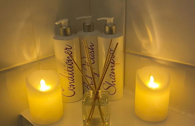 Cosy Riverside Apartment - Woodsmill Quay Free Parking - Foto 7