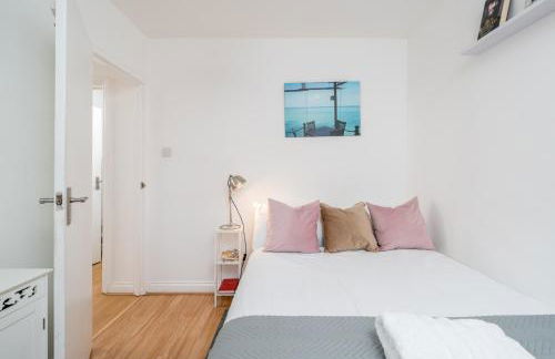 Madika Homes - Contractor Stays near Edgware Tube Station with Free Parking - Foto 5