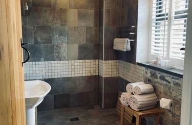 Gardener's Cwtch, Llwynhelig Manor - Photo 5