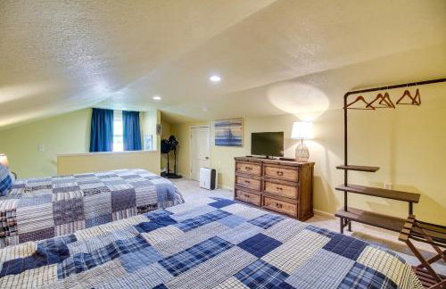 On-Site Lake Access Group Getaway in Afton - Foto 22