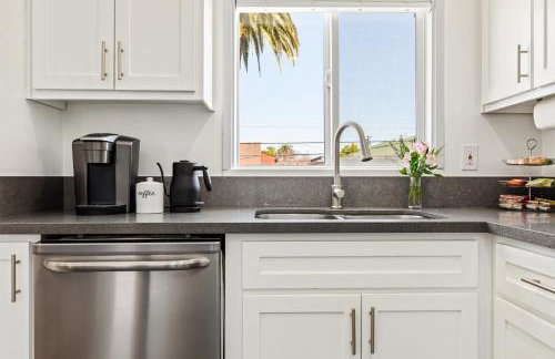 Spacious Coastal Apartment in a Colorful Community - NRP22-00590 - Foto 17