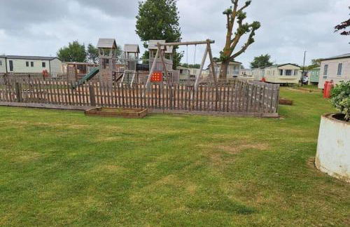 Caravan - Sleeps 8 - Pets Ok - Parking - Foto 9