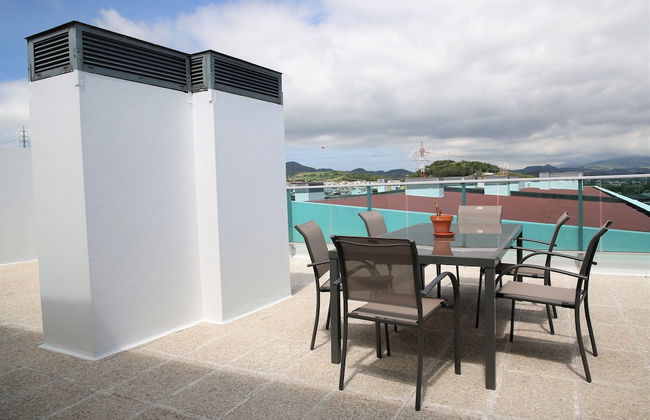 Roof Top Terrace Apartment PDL - Foto 14