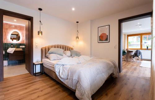 MATT ' Modernes Apartment mit Terrasse & Gartenblick - Foto 14