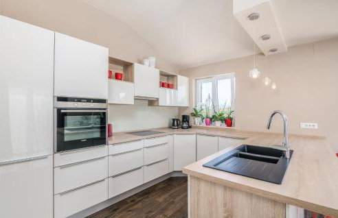 4 Bedroom Gorgeous Home In Krk - Foto 22