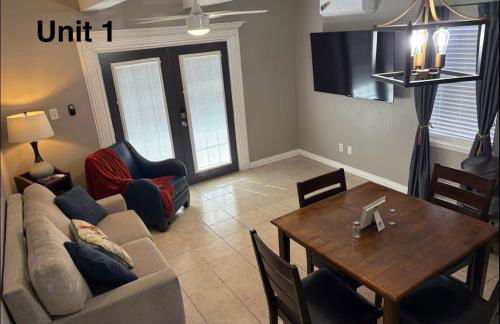 3 BR 3 Bath Airport SpaceX LNG WashDry Private Yard Deck Pets - Foto 17