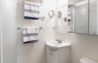 The Berkeley Haven - Photo 3