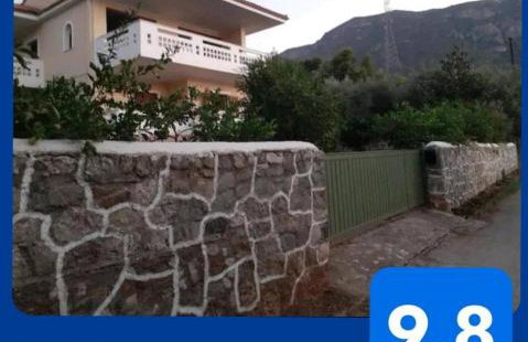 A modern farmhouse with big garden - Foto 10