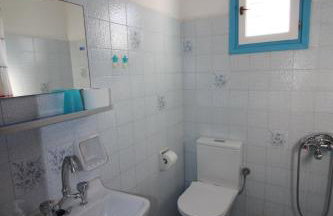 Meltemi Studios and Apartments - Photo 9