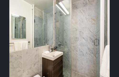 Modern Studio Apartment in NYC! - Foto 7