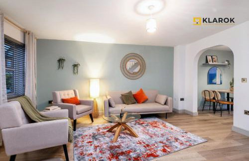 Modern 3 Bedroom Retreat Perfect for Families or Groups - Foto 9