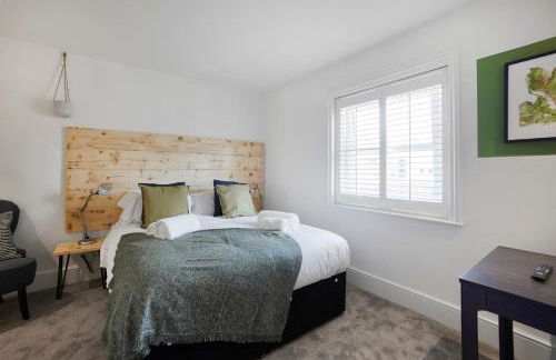 Canterbury 5 bedroom house stay- sleeps upto 9 - Foto 6