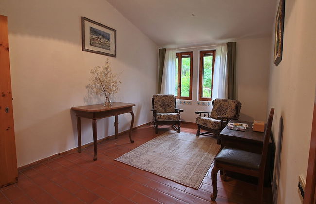 Spacious Villa With Pool in Fabriano Italy - Foto 28