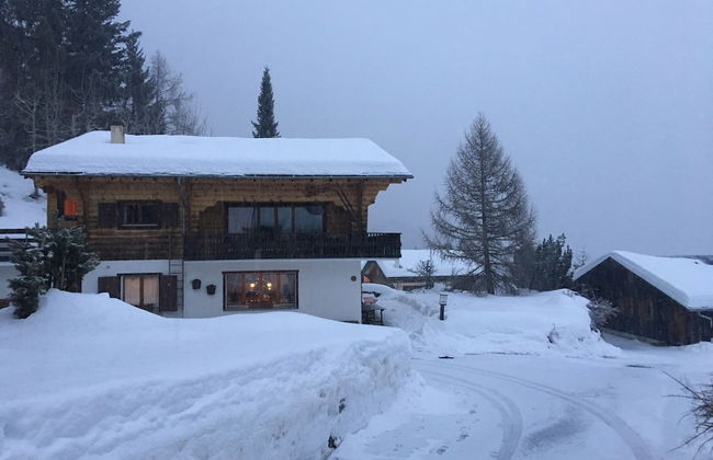 Outstanding Chalet for Groups South Facing Breathtaking Views all Year Round - Photo 32