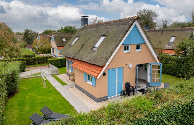 Traditional Villa With two Bathrooms on Texel Near the Sea - Foto 1