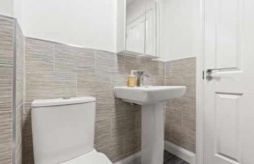 #28 Luxury 5bdr house sleeps 11 Bham CC parking - Foto 16