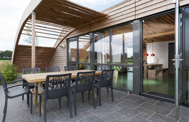 Chalet in Netherlands With Scenic Meadow Views - Photo 10