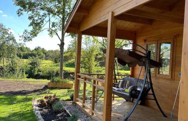 Woodlands Luxury Lake Log Cabin - Vetiver Villa - Foto 1