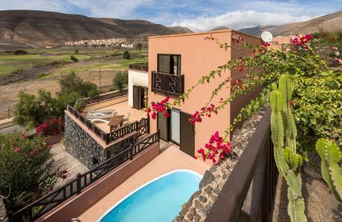 3BR Jandia House - Private Pool, Seaviews & Golf - Photo 1