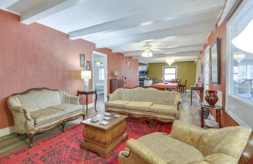 Tranquil Lakefront Home with Sunroom in Burlington - Foto 6