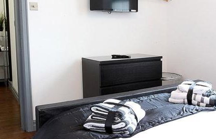 Lewis Apartment 3 Well located Northern Quarter sleeps Upto 8 - Photo 13