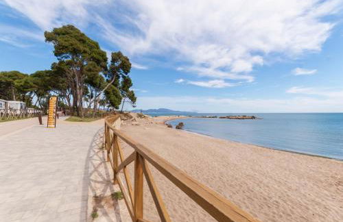 Holiday Home in St Pere Pescador with Pool - Foto 36