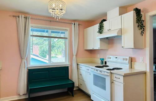 The Twin Flats, Audrey and Far East Escape - Foto 6