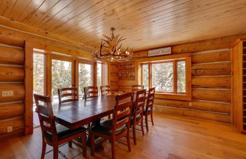 Fraser Chalet with Hot Tub and Mountain Views - Foto 7