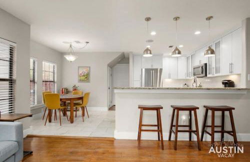 Gorgeous Home in Heart of Zilker with Full Kitchen - Foto 11