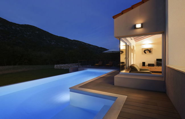 Villa in Zupa With Infinity Pool & Biokovo Views - Foto 74