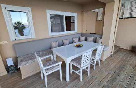 Villa Kalamos, beachfront - Foto 8