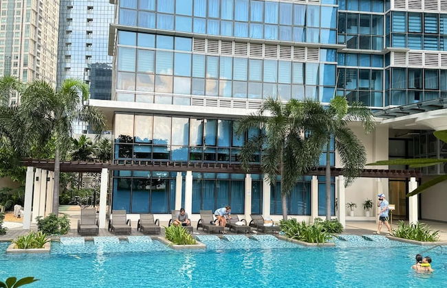 Andi and Frances' Place at BGC - Photo 17