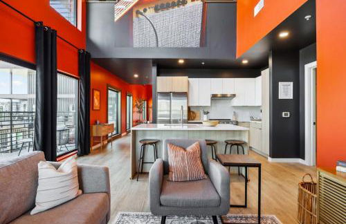 The Rhythm and Rooftop Penthouse Walk To Broadway with Pool and Amazing Views - Foto 10