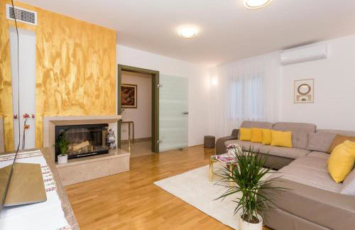 Villa Sweet Home Marija With Heated Pool - Foto 40