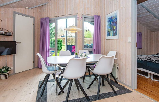 6 Person Holiday Home in Bjert - Foto 9