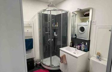 Cosy Apartment in Paris - Buttes Montmartre - Photo 4