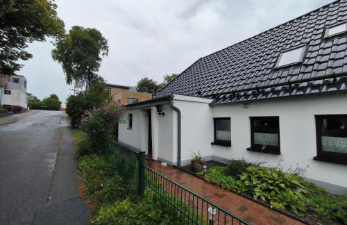 Andresen - Ferienwohnung mit Gartenlaube - Foto 7