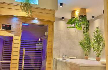 Spa - Sauna privatif plein centre - Photo 1