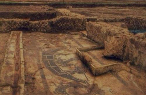 Accanto all'autostrada al centro tra Roma e Napoli - Foto 9