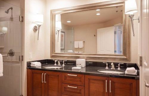 No Resort Fee Strip View Balcony+Free Valet+ Pool - Foto 28